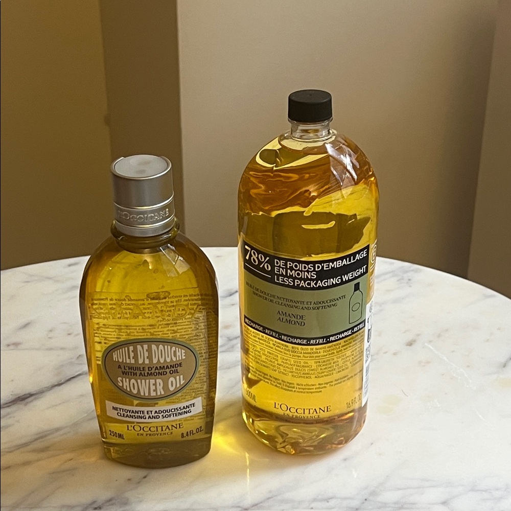 L’Occitane Almond Shower Oil 250 ml + 500 ml Eco Refill Set